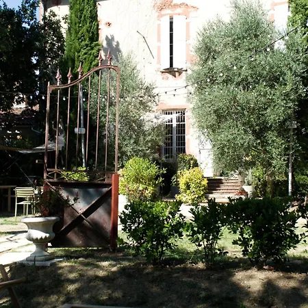 Bed & Breakfast Chateau De Thegra Balma