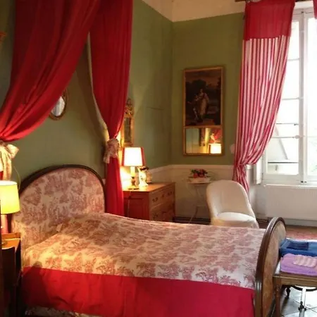 Chateau De Thegra Отель типа 