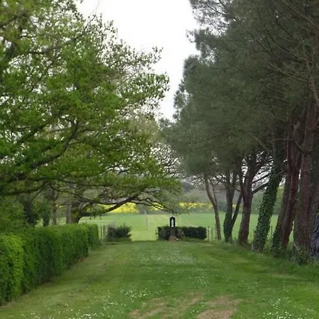 Chateau De Thegra Отель типа 