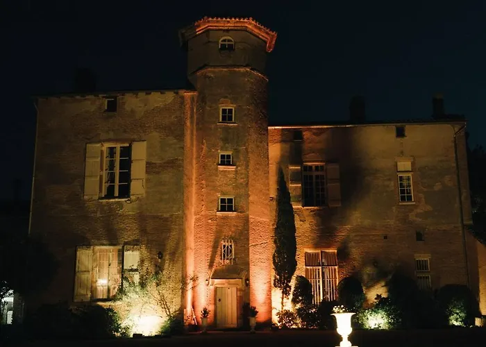 Chateau De Thegra Bed & Breakfast