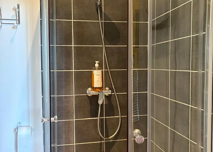 Chateau De Thegra Bed & Breakfast 3*