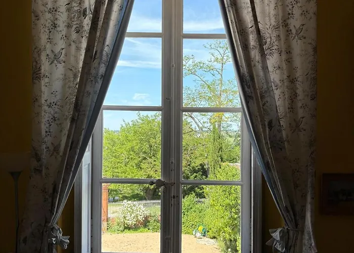 Bed & Breakfast Chateau De Thegra Balma