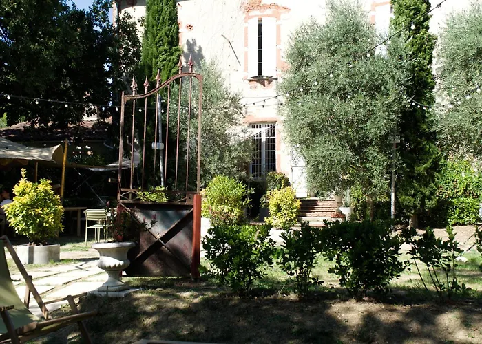 Bed & Breakfast Chateau De Thegra Balma