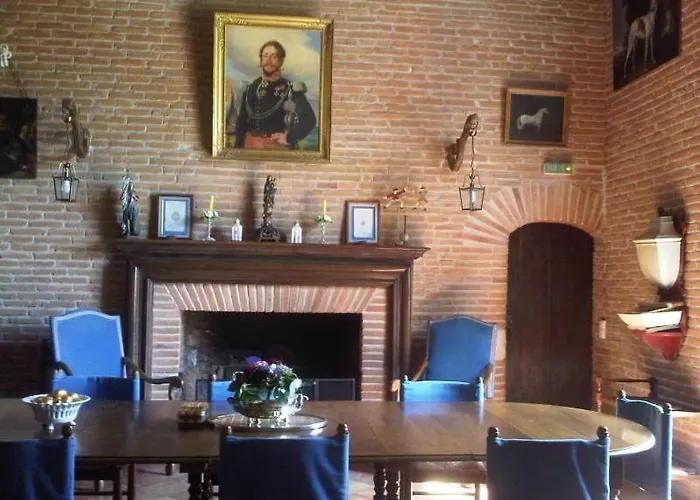 Bed & Breakfast Chateau De Thegra Balma